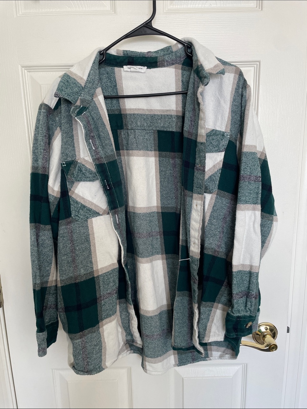 Women’s beachlunchlounge Green and White Plaid Shirt Jacket